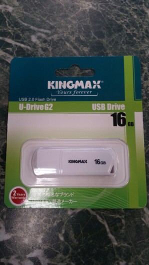 Память Flash USB 16 Gb Kingmax U-Drive White фото №5724