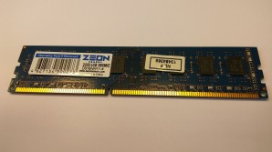 Память DDR III 04Gb Zeon 1600MHz фото №11838