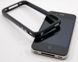 Бампер черный для iPhone4s Apple iPhone 4s Bumper Black <MC597> фото №2105
