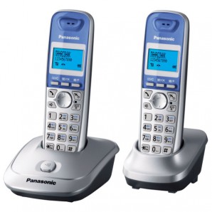 Телефон беспроводной Panasonic KX-TG2512RUS (серебристый, 2 трубки) фото №6320