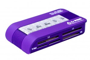 Устройство чтения карт памяти L-PRO 1147 All-IN-1USB 2.0 все виды карт ,цвет фиолетовый фото №18379